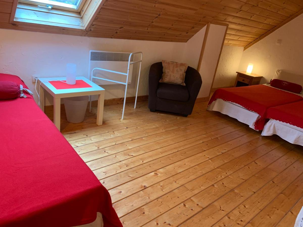 Ferme Noemie Villa Le Bourg-d'Oisans Luaran gambar