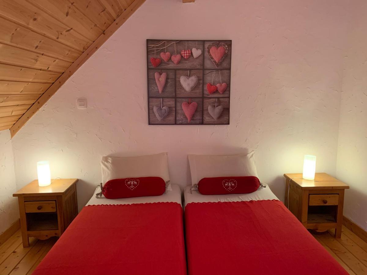 Ferme Noemie Villa Le Bourg-d'Oisans Luaran gambar