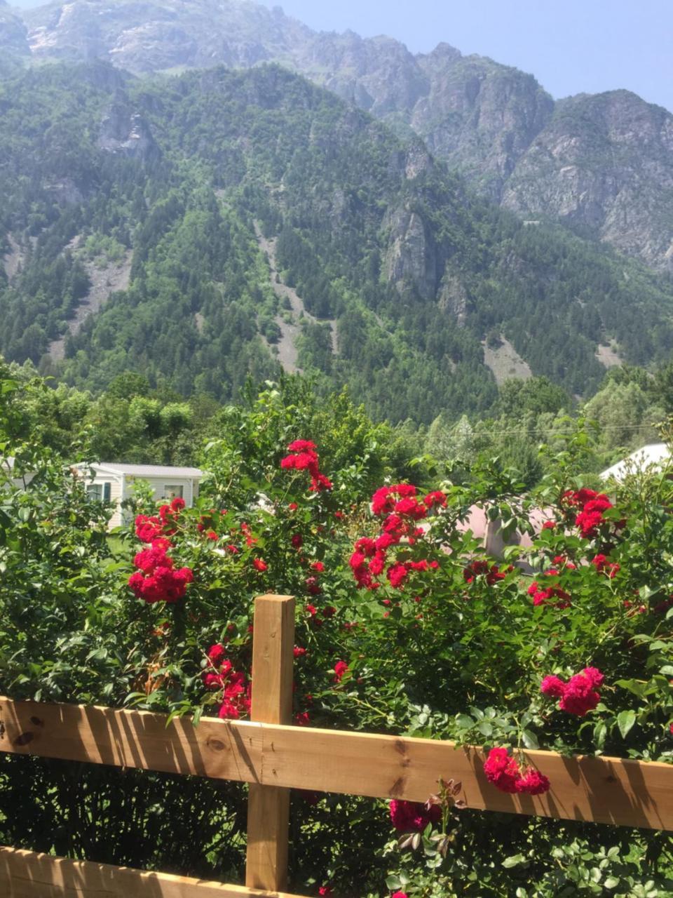 Ferme Noemie Villa Le Bourg-d'Oisans Luaran gambar
